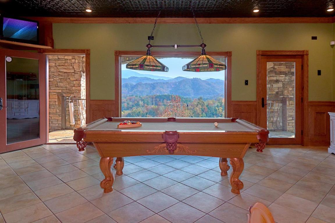 Journey'S End, 5 Bedrooms, Sleeps 12, Private Outdoor Pool, Theater, Sauna Sevierville Exterior foto